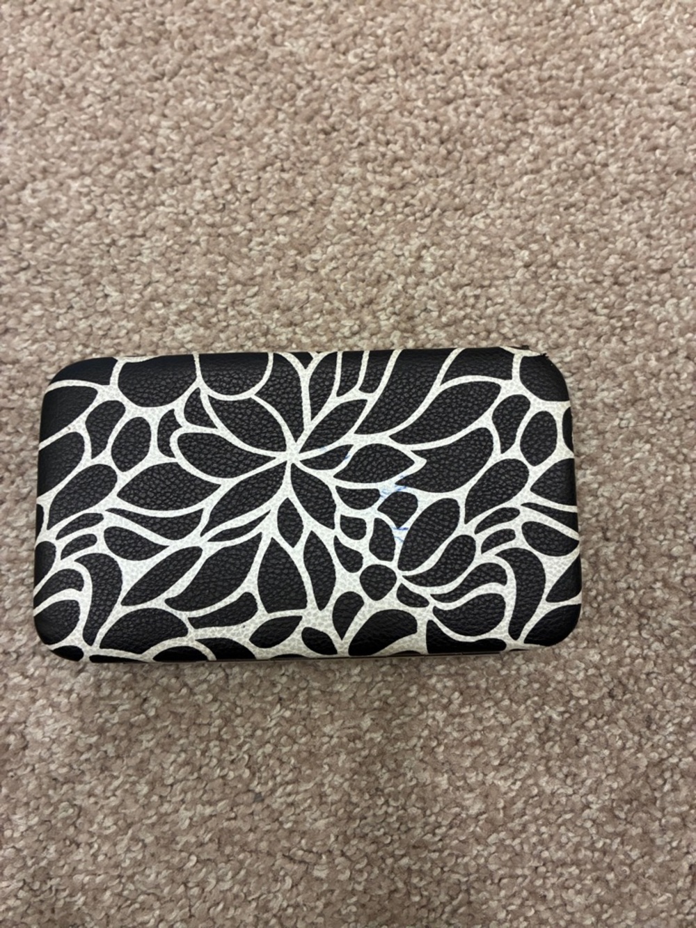 Black and White Floral Hard Case Wallet